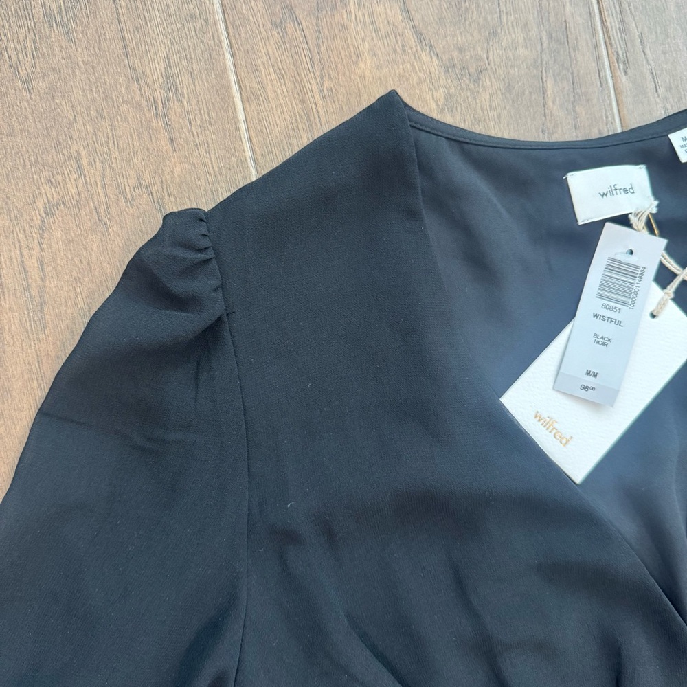 NWT! Aritzia Wilfred Wistful Blouse - Black Puff Sleeve Cropped Boho Top - Picture 6 of 12